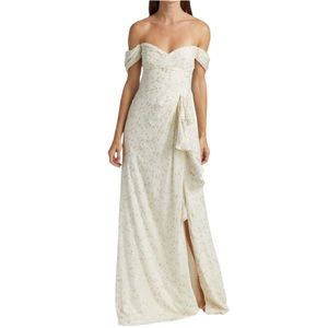 ML MONIQUE LHUILLIER
Off-The-Shoulder draped Metallic fil coupe Chiffon Gown 10